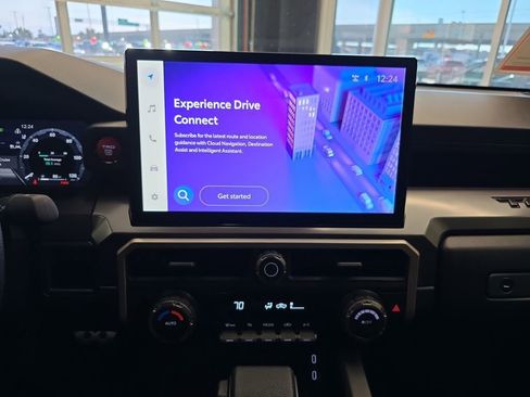 Used 2025 Toyota Tacoma TRD Sport image 23