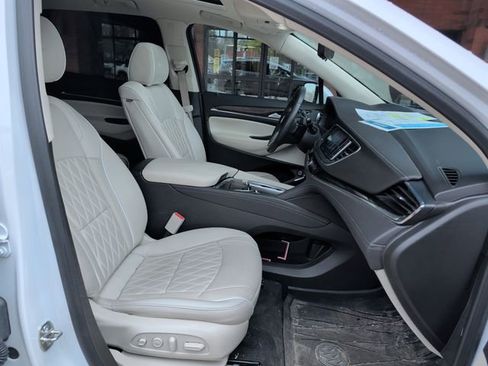 Certified 2023 Buick Enclave Avenir w/ Avenir Technology Package AWD/4WD image 33