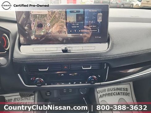 Certified 2024 Nissan Rogue SL w/ SL Premium Package image 15