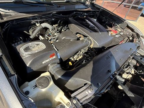 Used 2016 Toyota Tacoma TRD Sport image 24