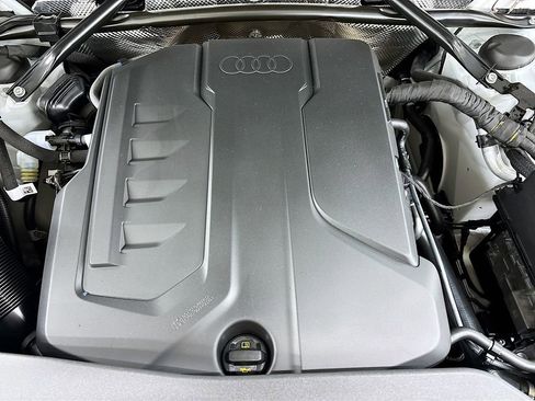 New 2025 Audi Q5 Premium Plus image 22