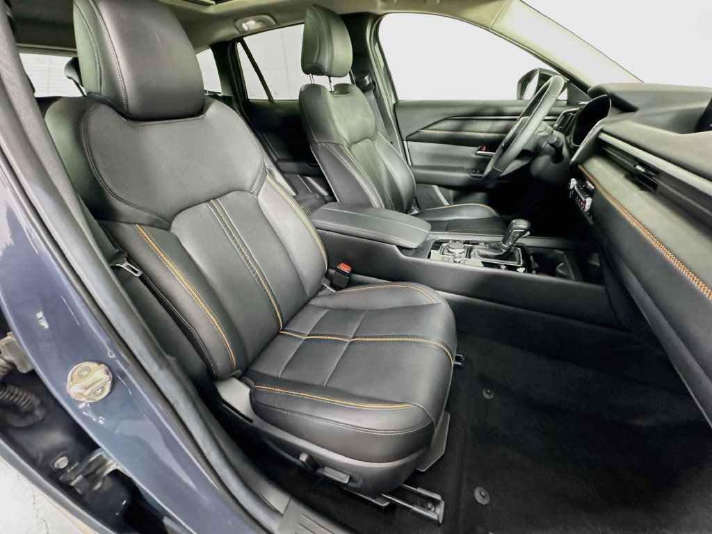 Used 2025 MAZDA CX-50 AWD 2.5 S w/ Premium Plus Pkg image 36