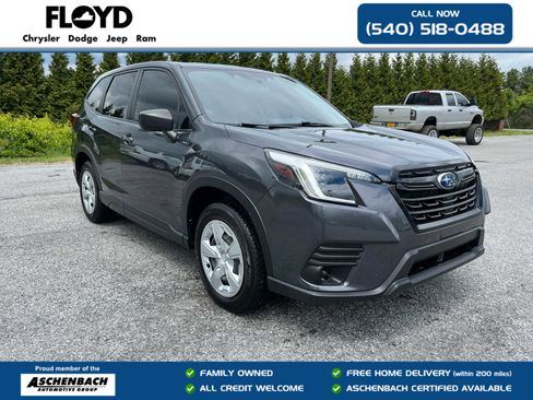Used 2023 Subaru Forester AWD/4WD image 1