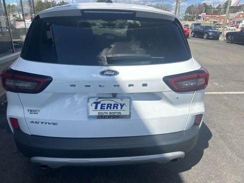 Used 2024 Ford Escape Active image 4