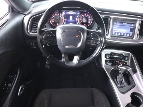 Used 2021 Dodge Challenger SXT RWD image 30