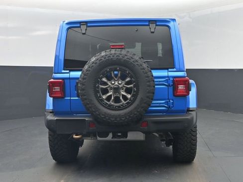 Used 2022 Jeep Wrangler Unlimited Rubicon w/ Trailer Tow Package AWD/4WD image 11