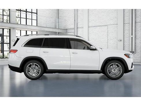 New 2025 Mercedes-Benz GLS 450 4MATIC image 16