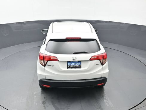 Used 2017 Honda HR-V EX image 34