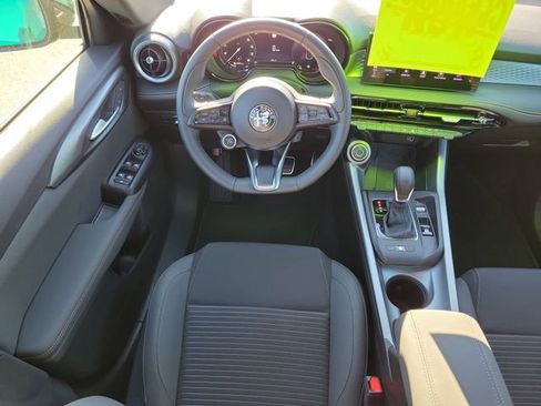 New 2025 Alfa Romeo Tonale AWD/4WD image 13