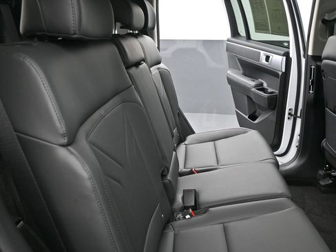 Certified 2025 Hyundai Santa Fe SEL image 27