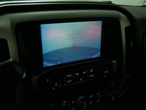 Used 2018 GMC Sierra 1500 SLT AWD/4WD image 28