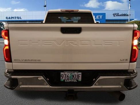 Used 2022 Chevrolet Silverado 3500 LTZ image 4