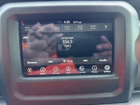 Used 2022 Jeep Wrangler Sport AWD/4WD image 12