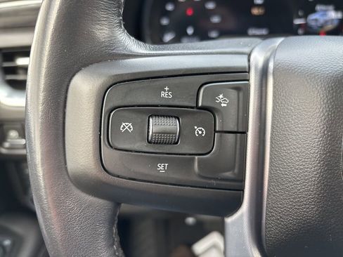 Used 2022 GMC Yukon XL SLT image 24