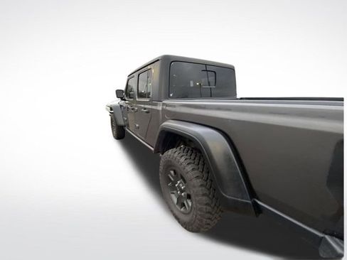Used 2022 Jeep Gladiator Mojave w/ Trailer Tow Package image 6