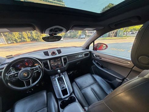 Used 2016 Porsche Macan S AWD/4WD image 30