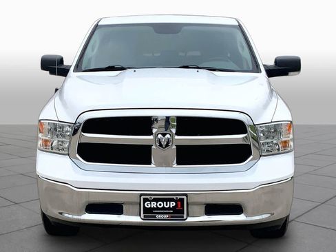 Used 2020 RAM 1500 Classic SLT w/ Luxury Group RWD image 4