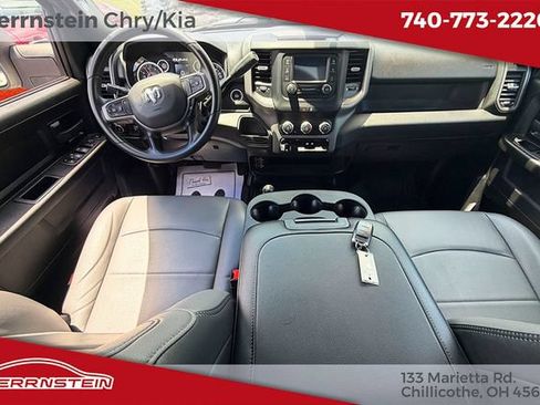 Used 2024 RAM 3500 Tradesman w/ Chrome Appearance Group AWD/4WD image 10