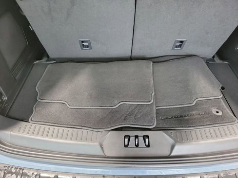 Used 2025 Ford Explorer ST image 14