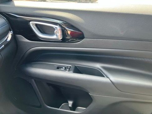 New 2026 Jeep Compass Latitude AWD/4WD image 22