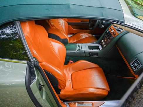 Used 2006 Aston Martin DB9 Volante image 28