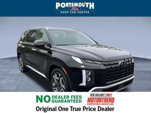 Used 2024 Hyundai Palisade Limited image 1