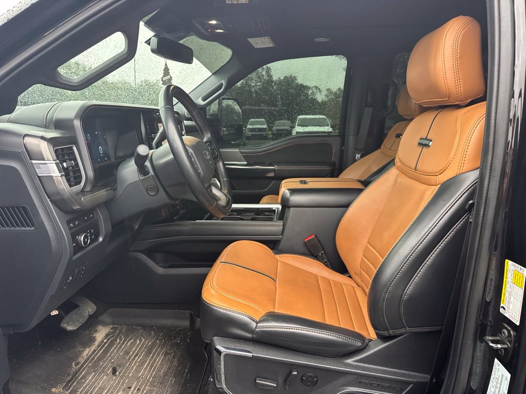 Used 2024 Ford F350 Platinum AWD/4WD image 10