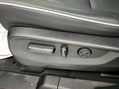 Used 2026 Honda Odyssey Elite image 12
