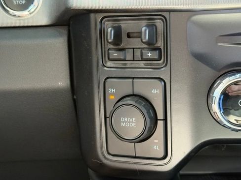 Used 2024 Ford F450 Platinum AWD/4WD image 29