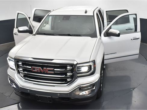 Used 2018 GMC Sierra 1500 SLT image 37