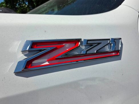 New 2026 Chevrolet Silverado 2500 Custom w/ Custom Value Package AWD/4WD image 19