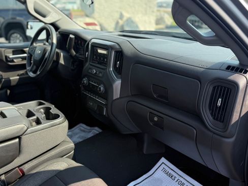 Used 2024 Chevrolet Silverado 1500 Custom AWD/4WD image 28
