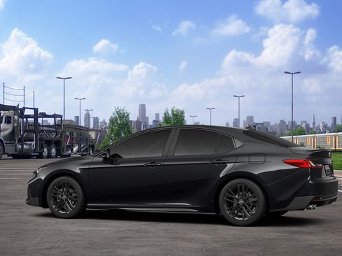 New 2026 Toyota Camry SE w/ Convenience Package FWD image 7