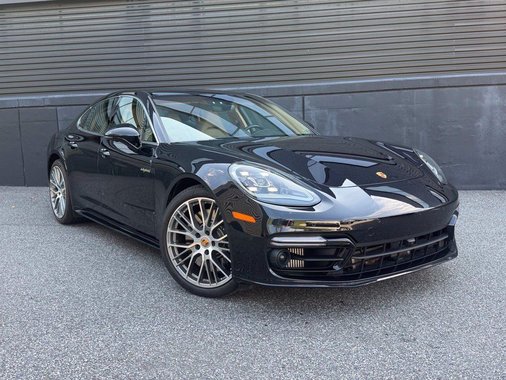 Certified 2023 Porsche Panamera 4S AWD/4WD image 12