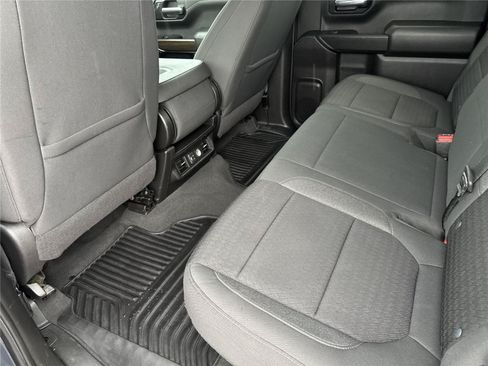 Used 2022 Chevrolet Silverado 1500 LT AWD/4WD image 31