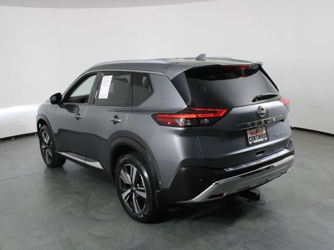 Used 2022 Nissan Rogue Platinum w/ Head-Up Display Package FWD image 16