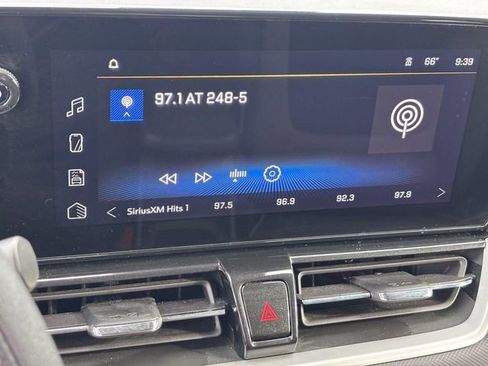 Used 2025 Chevrolet TrailBlazer LT image 25