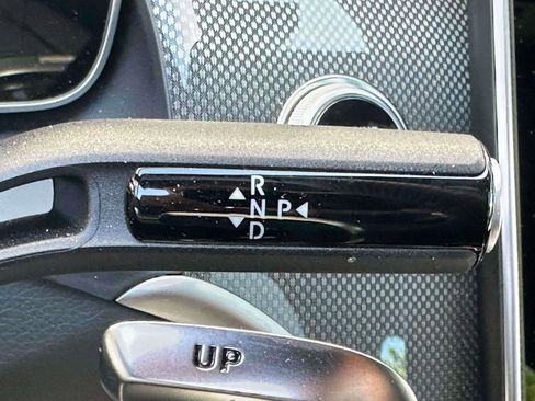 Used 2025 Mercedes-Benz GLC 43 AMG 4MATIC image 23