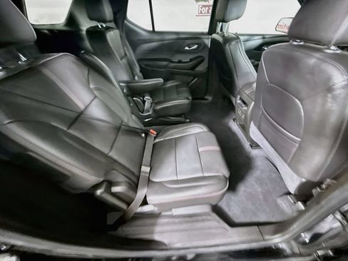 Used 2023 Chevrolet Traverse RS AWD/4WD image 31