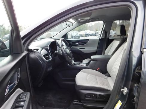 Used 2018 Chevrolet Equinox LT AWD/4WD image 15