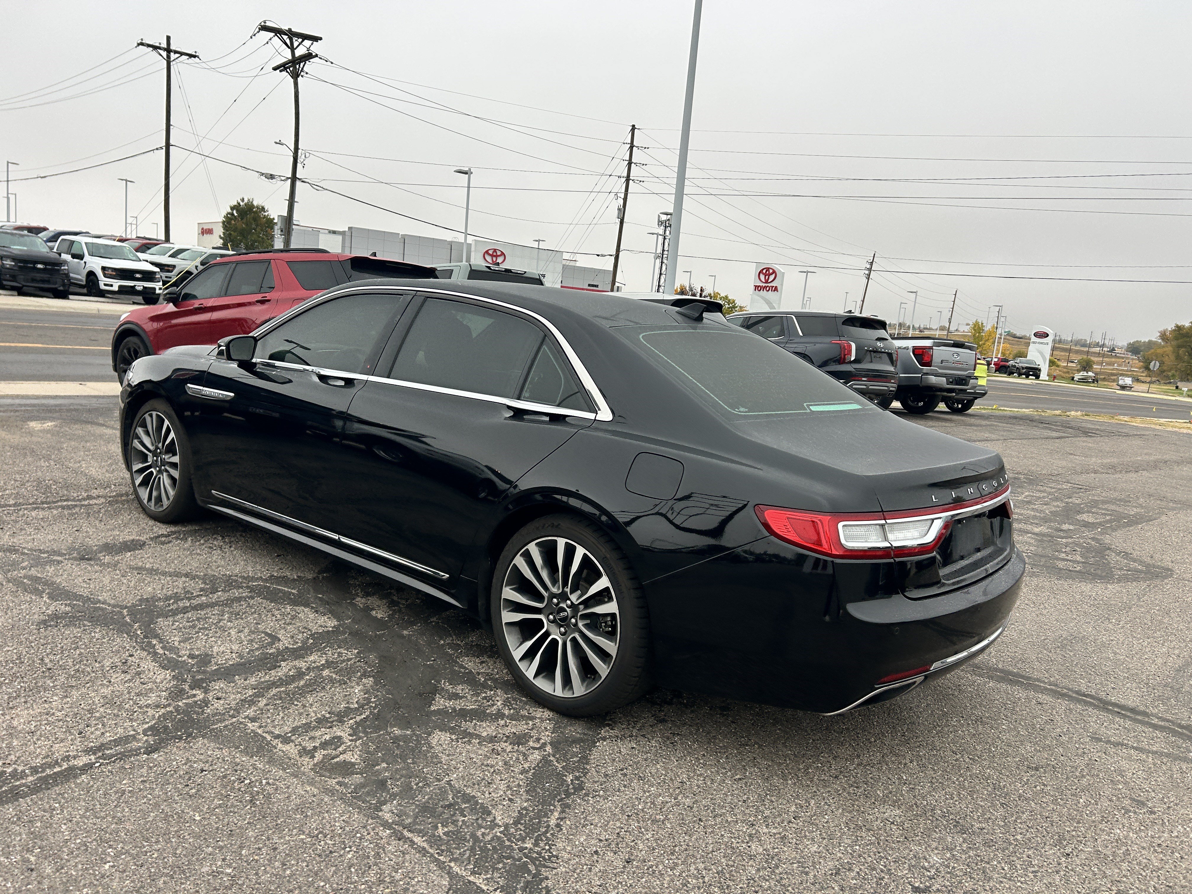 Used 2018 Lincoln Continental Reserve w/ Continental Climate Package AWD/4WD image 3