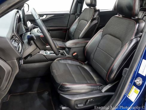Used 2023 Ford Escape ST-Line w/ Tech Pack #1 AWD/4WD image 13