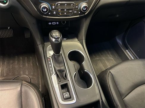 Used 2021 Chevrolet Equinox Premier w/ LPO, Floor Liner Package image 28