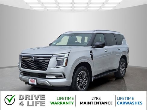 New 2025 Nissan Armada SL image 3