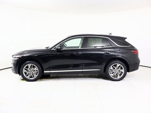 Used 2023 Genesis GV70 2.5T w/ Advanced Package image 12