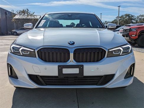 Used 2024 BMW 330i xDrive Sedan image 3
