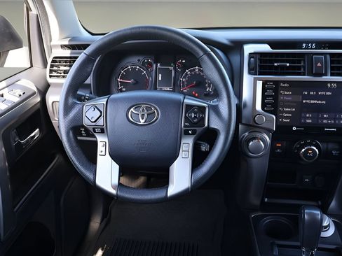 Certified 2022 Toyota 4Runner Trail Special Edition AWD/4WD image 14