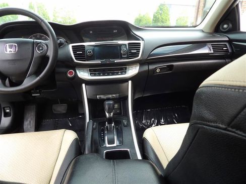 Used 2014 Honda Accord EX-L image 16