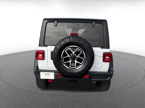 Used 2025 Jeep Wrangler Unlimited Rubicon image 11