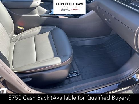 New 2026 Buick Envista Avenir image 18